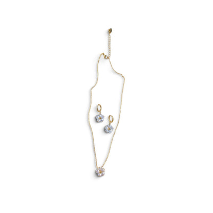 Dainty Flower Necklace